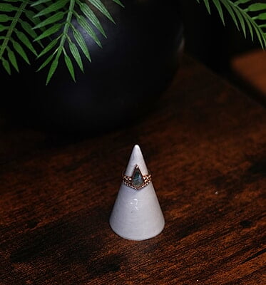 Copy of Cone Ring Display- Solid Colour
